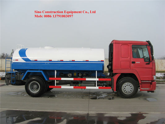 Sinotruk Howo 4x2 Liquid Tanker Truck 15000L Water Sprinkler Truck