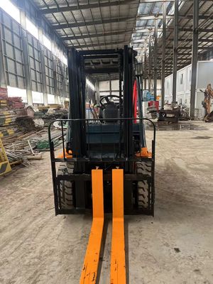 3 Tons Of Second Hand Toyota Diesel Forklift Toyota Forklift 7FD30 From Japan