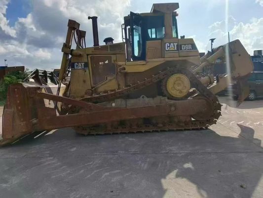 For Sale Pre-Owned  D9 Bulldozer – Heavy Duty  Excellent Condition