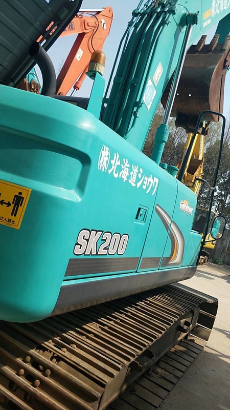 20 Ton Hydraulic Excavator Used Kobelco 200 Excavator For Road Construction