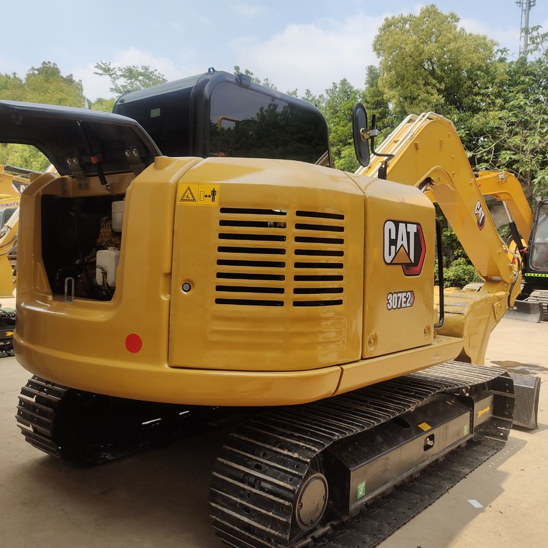Export of Used Cat excavator Cat 307D In neat condition , all for a better price
