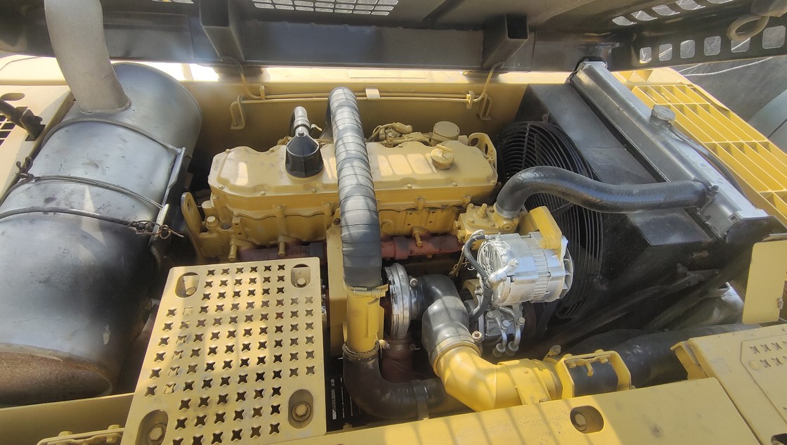 Great value offer: Used Cat 325 CL excavator for sale, in good condition