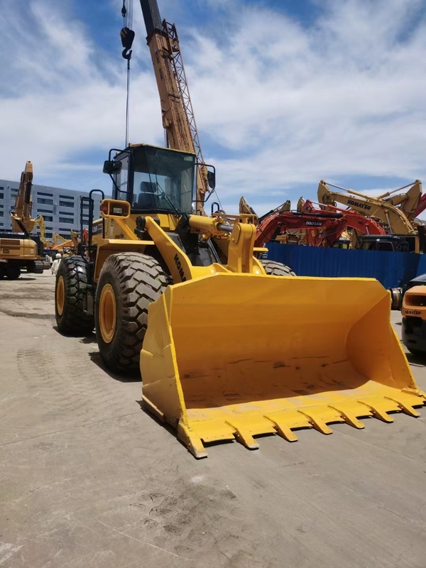Used  Original Komatsu 380wa Loader In Good Condition For A Fair Price