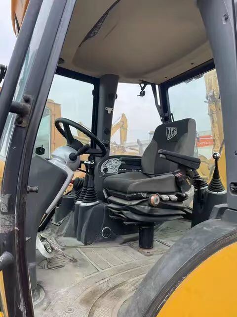 Used JCB 3CX backhoe loader, front loader 2.5T, diesel backhoe loader for sale