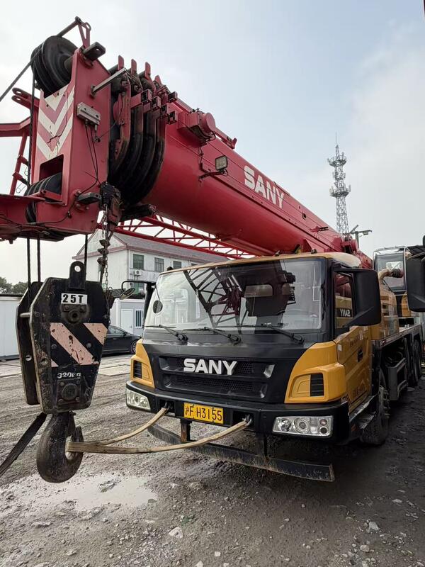 25 ton second-hand Sany truck crane, produced with original equipment in 2020