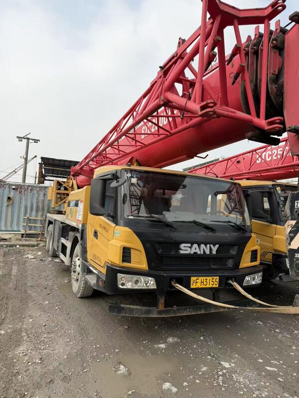 25 ton second-hand Sany truck crane, produced with original equipment in 2020