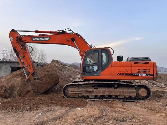 DX300LC second-hand Doushan excavator original paint excavator